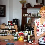 Nonni Devia