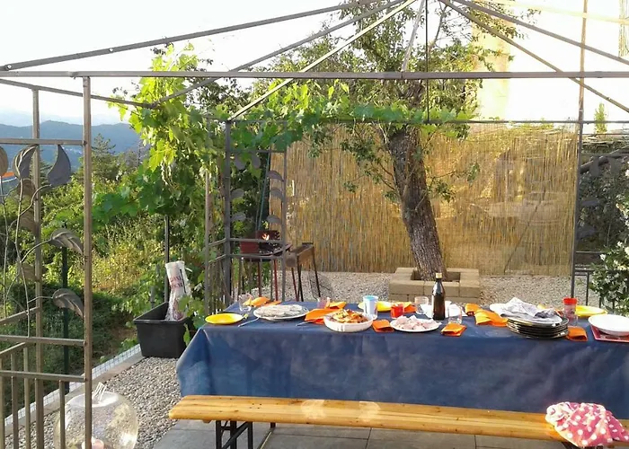 Κατάλυμα σε φάρμα Nonni Devia *